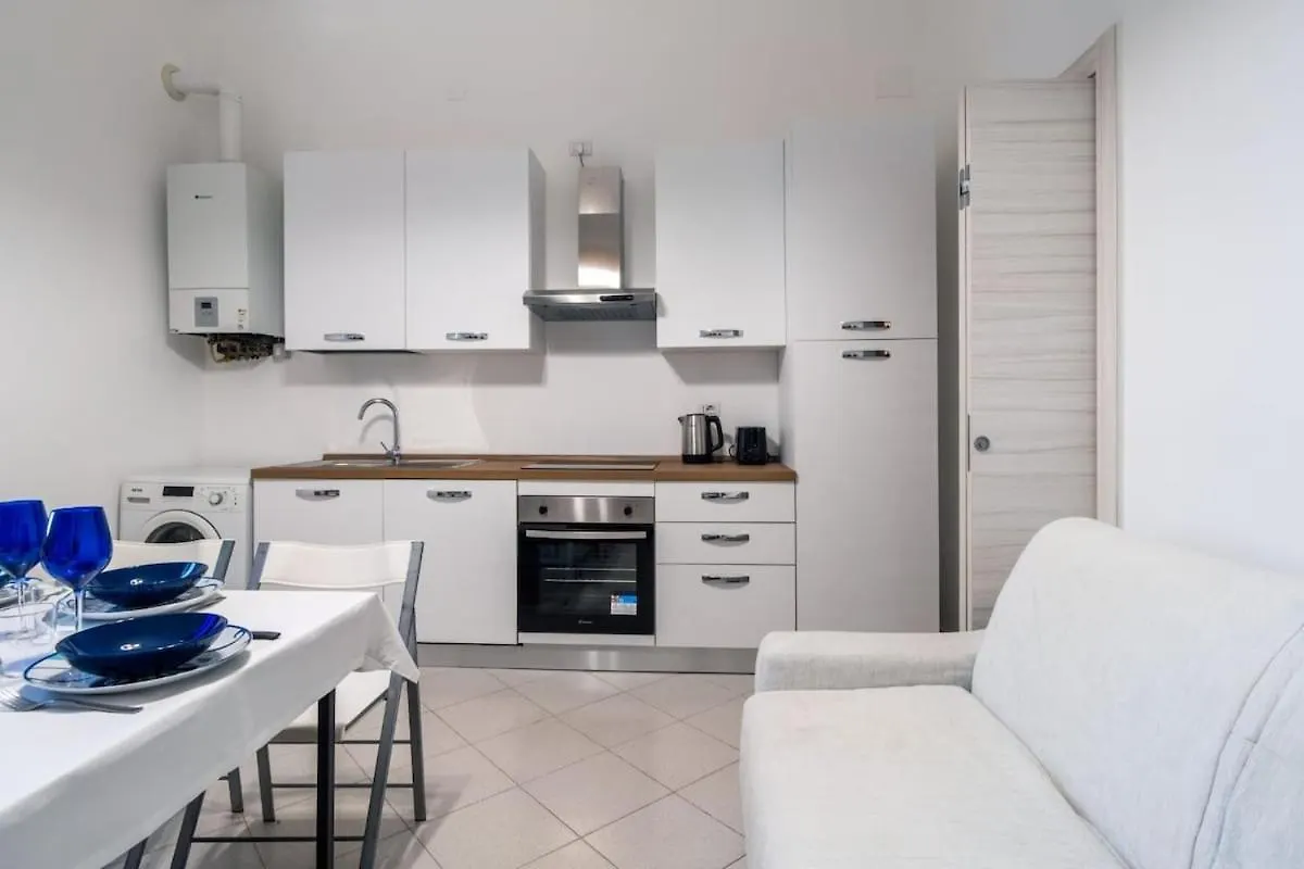 M3 10 Min Duomo Luxury Fondazione Prada House Apartment Milan